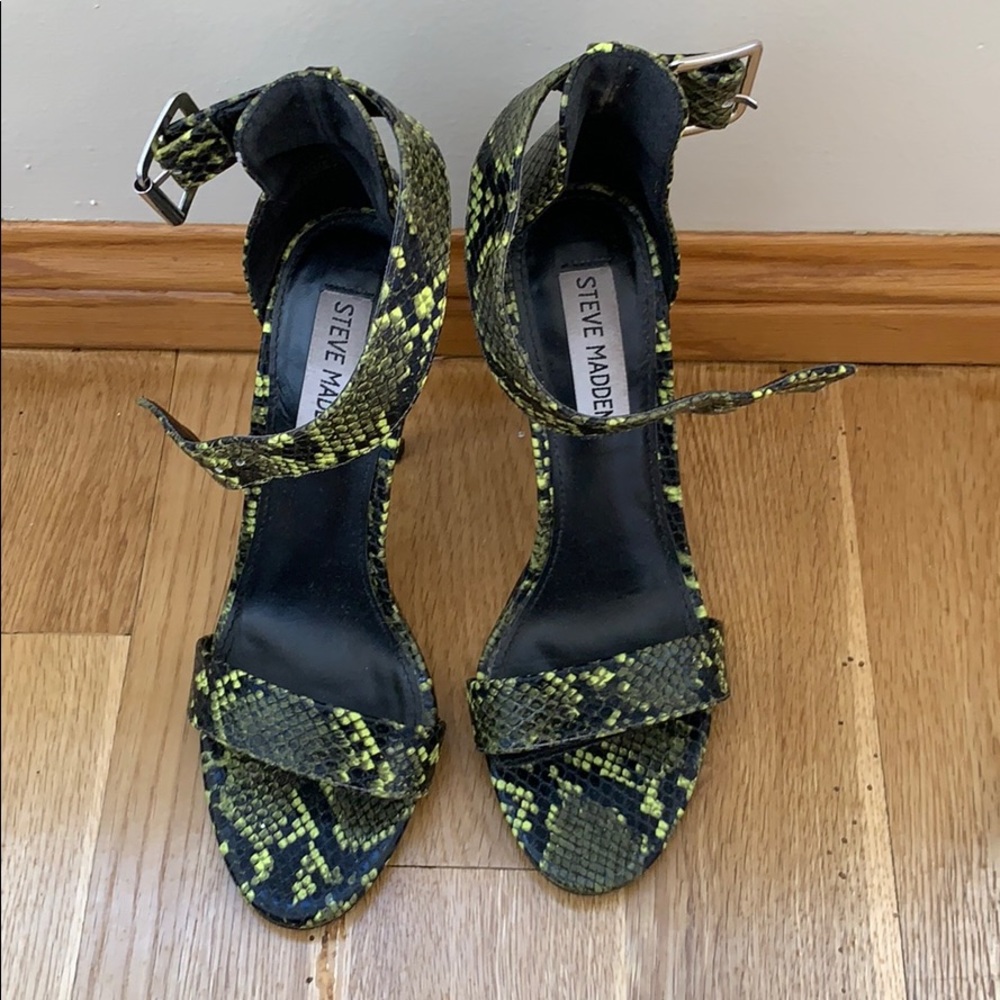 Snakeskin print heels